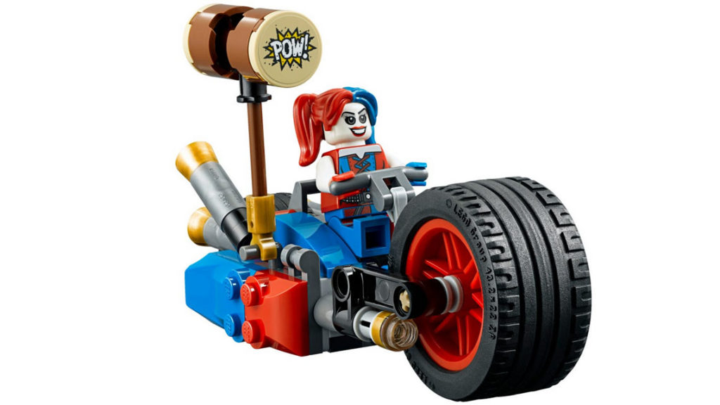 Lego DC Super Heroes nº 76053 Batman persecucion en moto por Gotham City moto lateral jocker