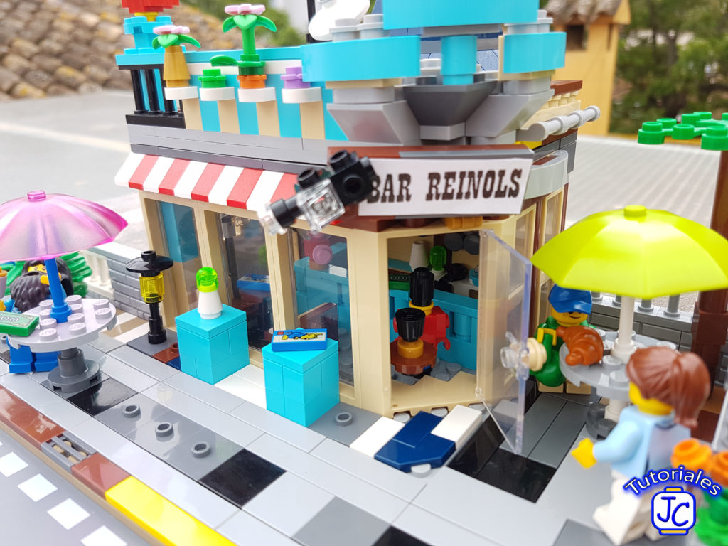 Lego Moc desescalada fase 1 Apertura Bares entrevisa a Disco Stu en bar Reinols robot