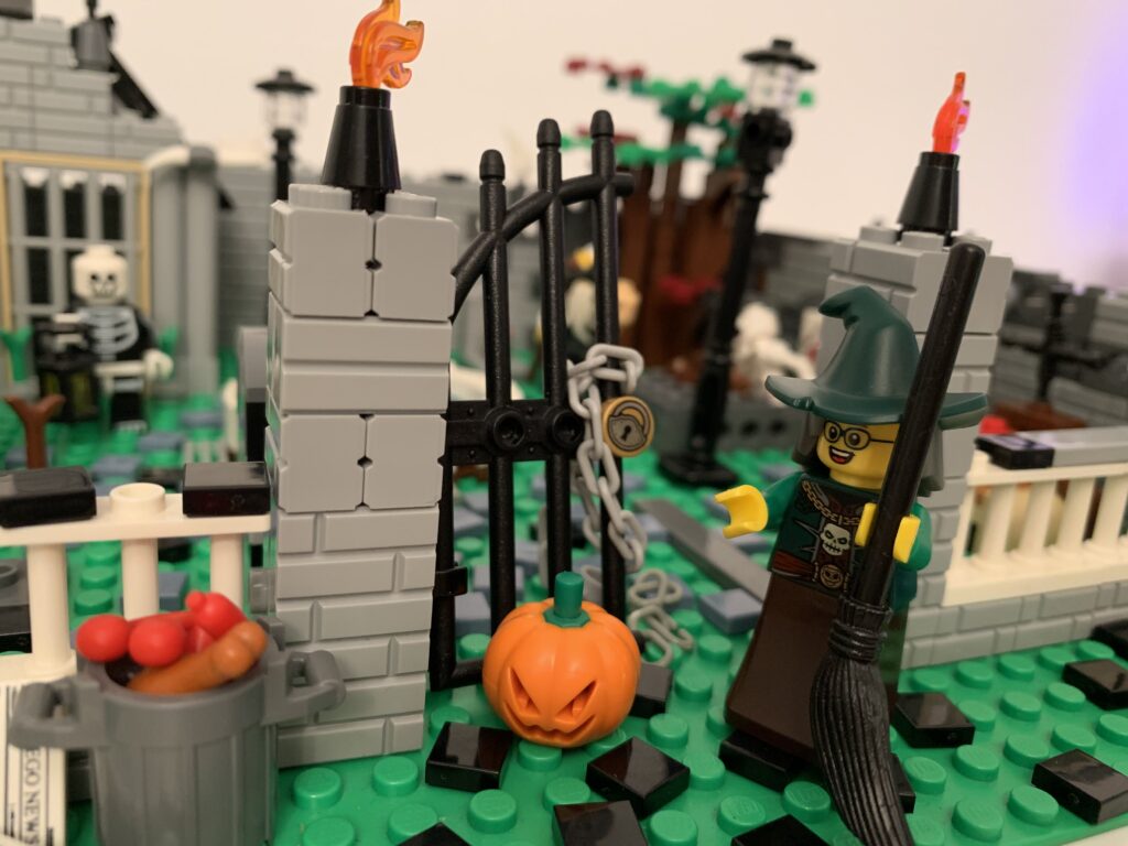04 Moc Lego Cementerio TutorialesJC Halloween 2020 La bruja y su calabaza