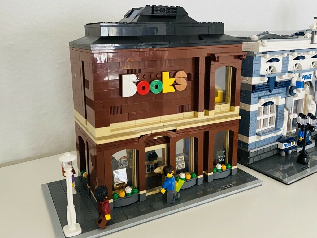 Modular librería antigua Lego